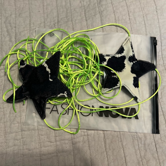 Cow print star top - Picture 2 of 2